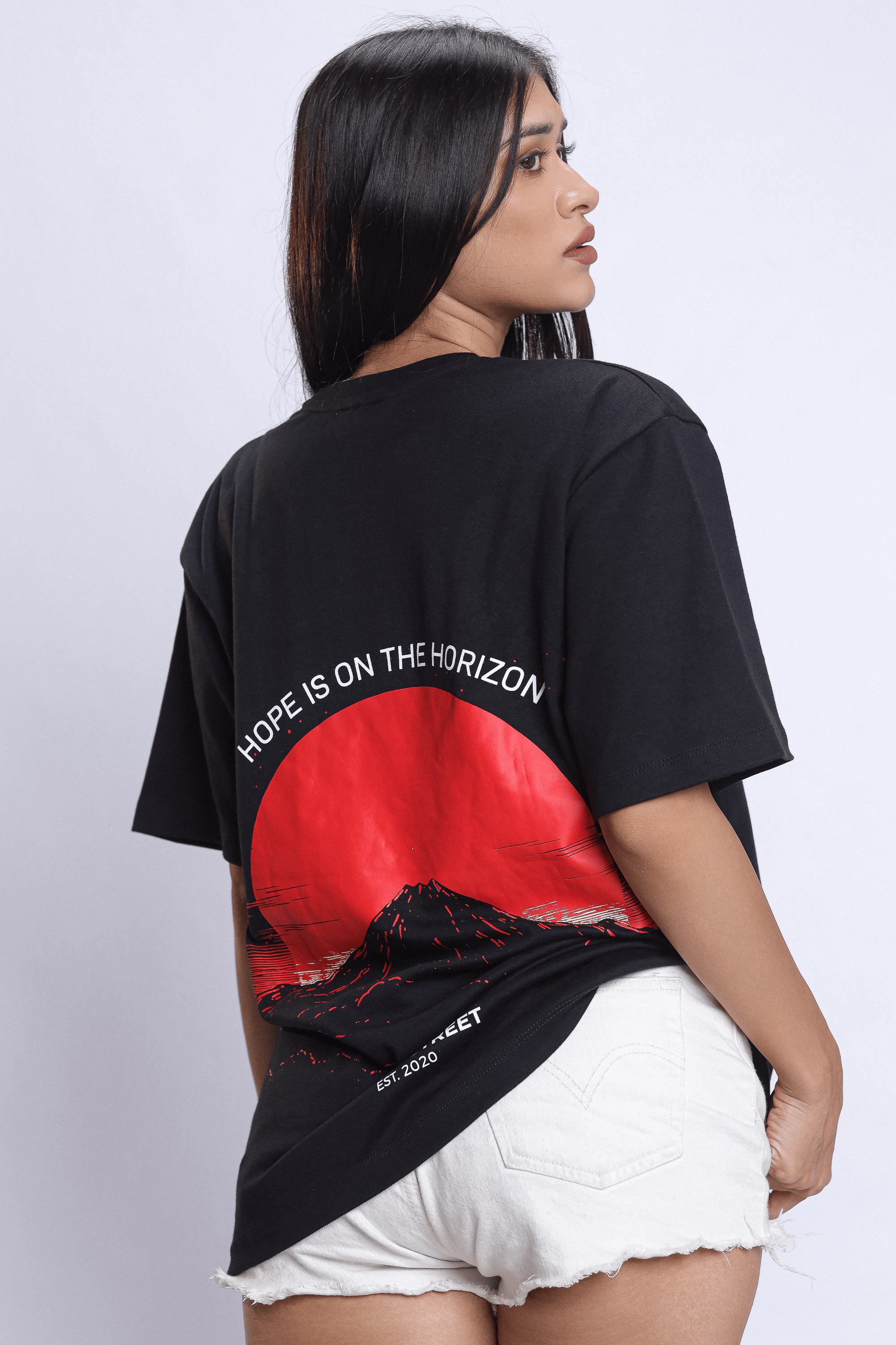 Horizon Glow Graphic Tee
