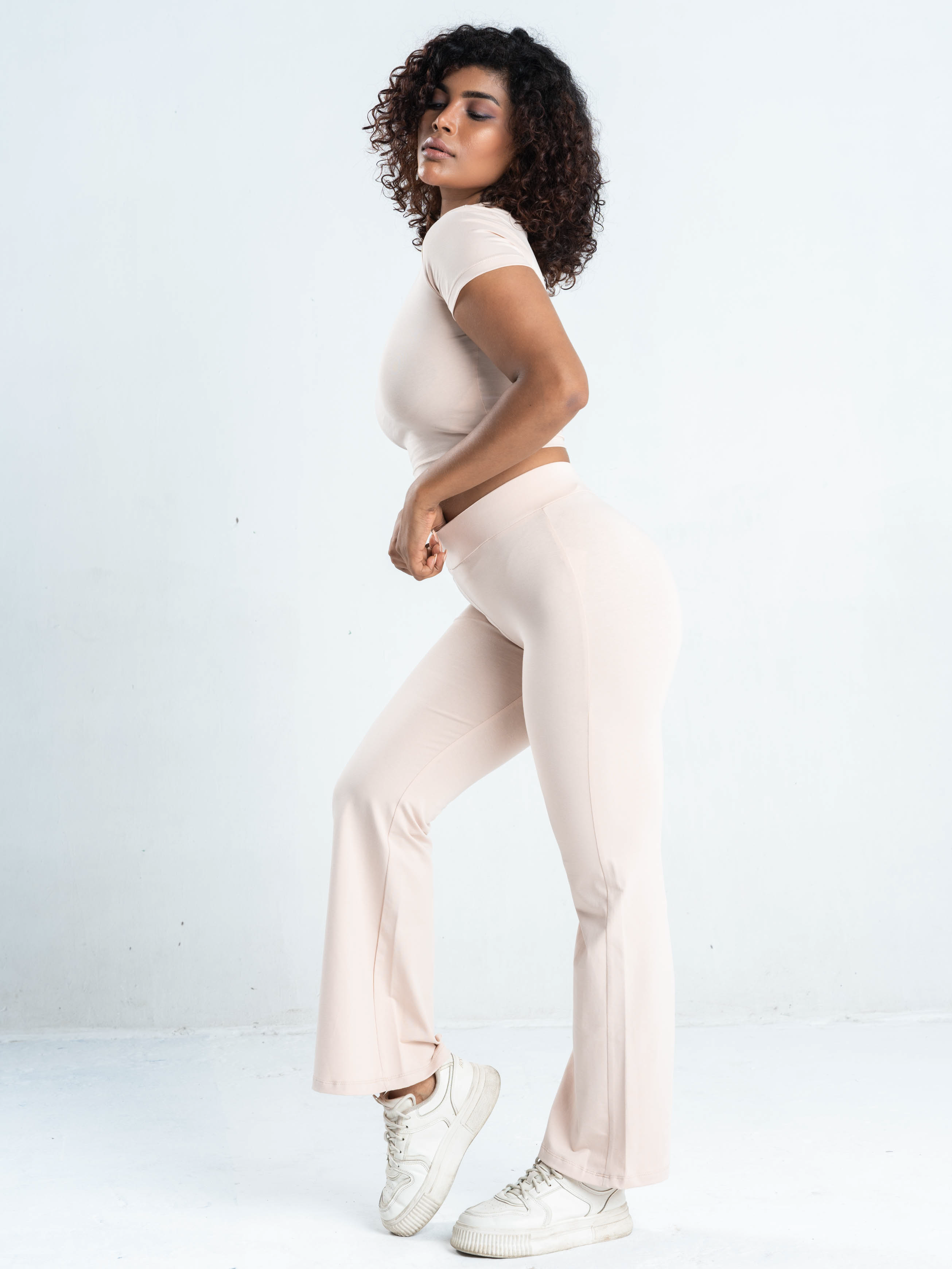Flared Legging
