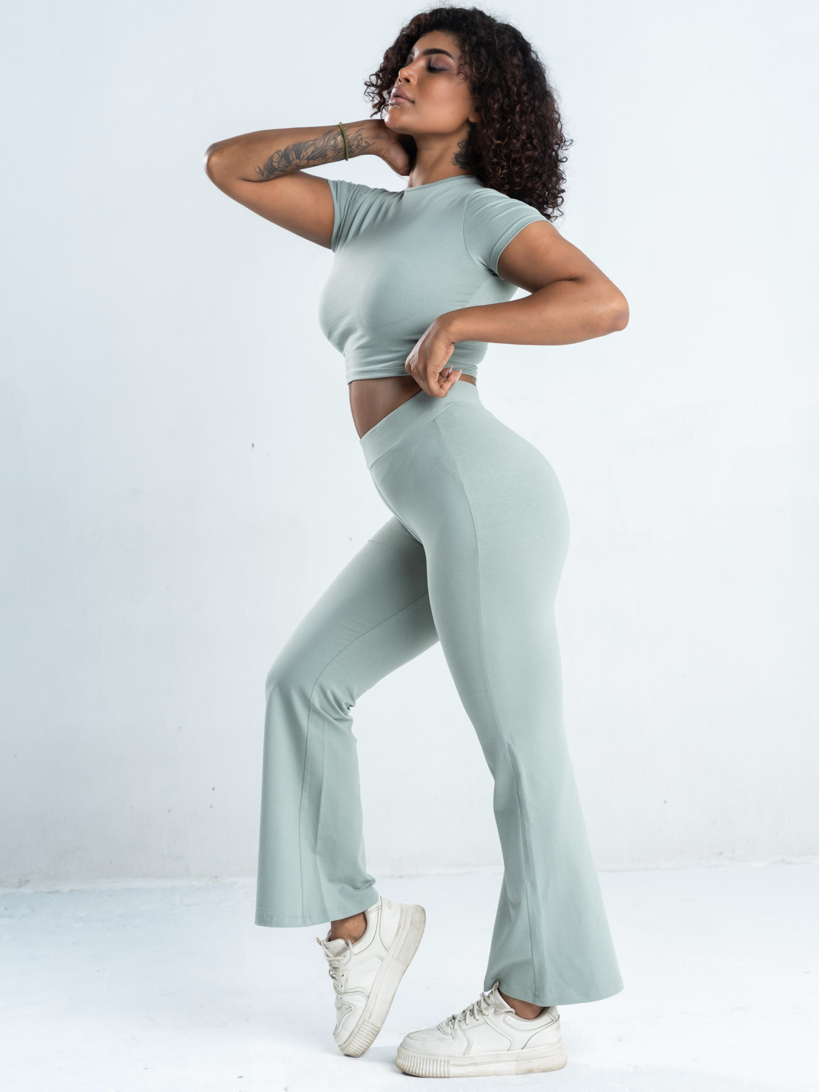 Essential Crop Top