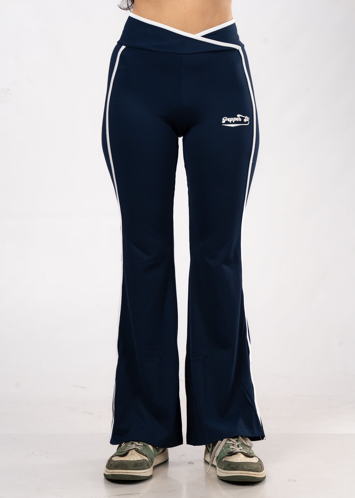 Piped Up Flex Flared Legging