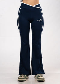 Piped Up Flex Flared Legging