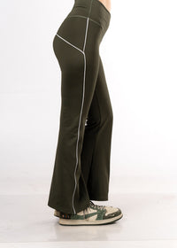 Piped Up Flared Legging