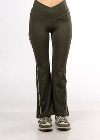 Piped Up Flared Legging