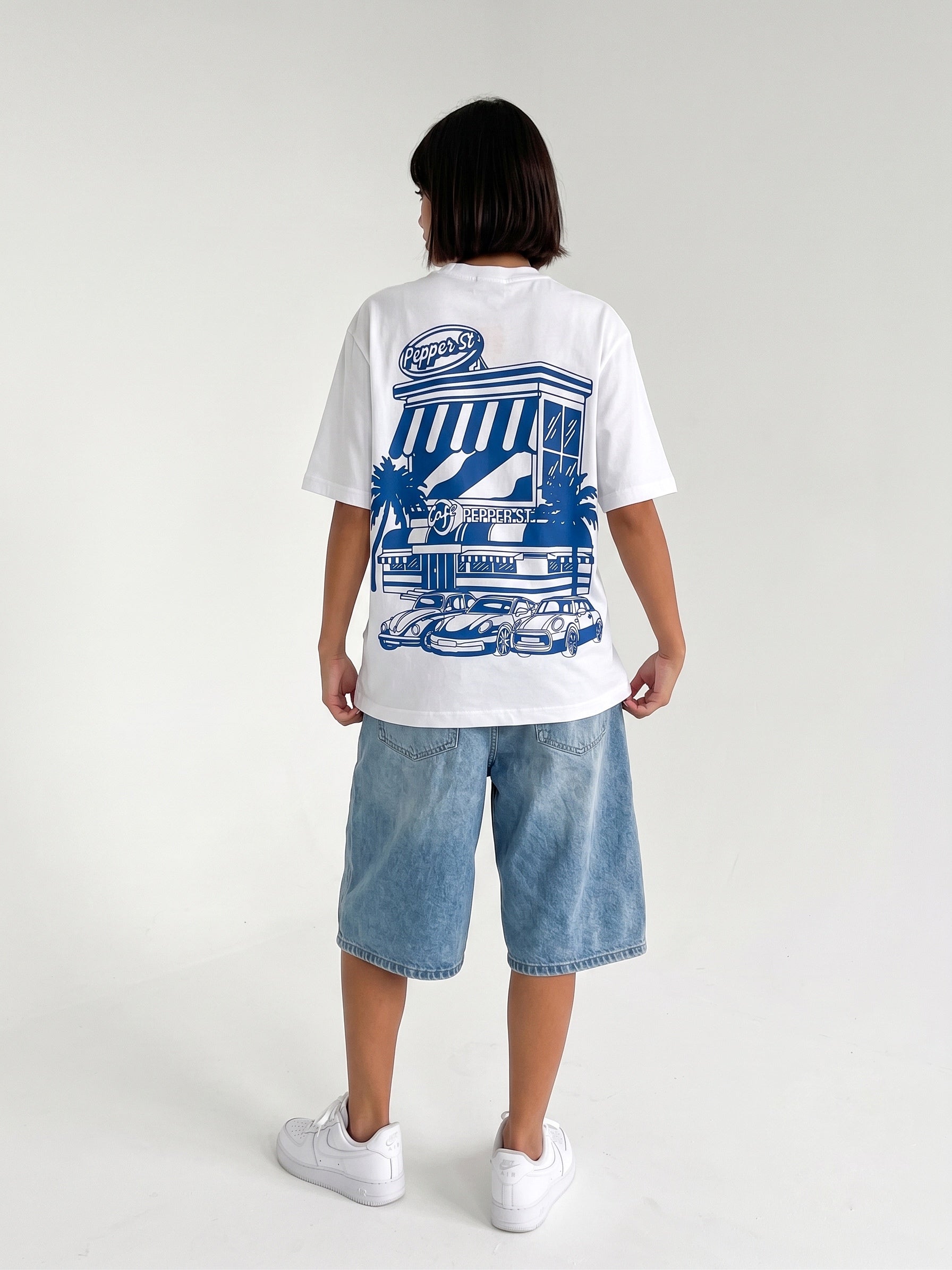 Pepper Cafe Graphic tee