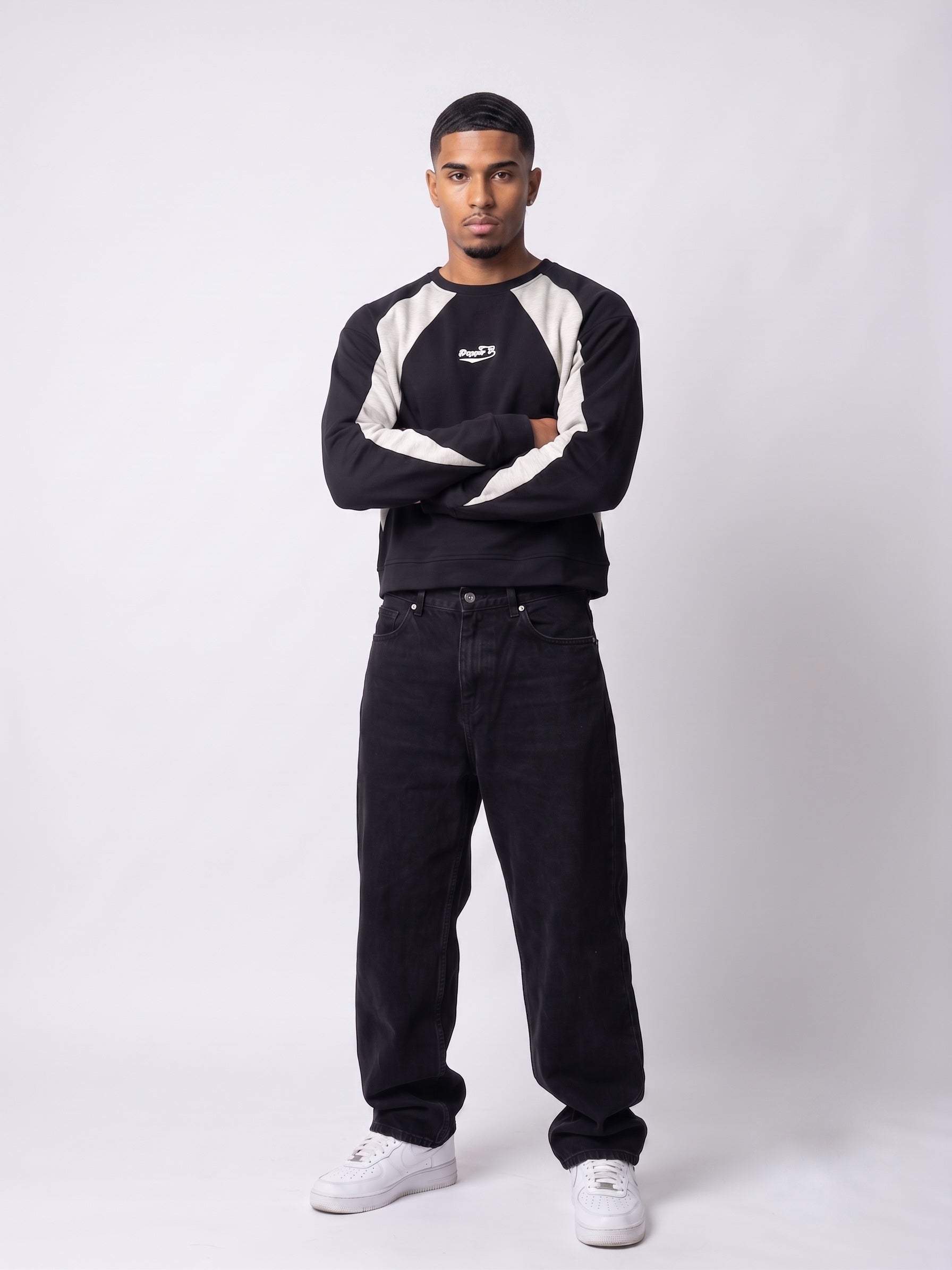 Contour Contrast Sweatshirt