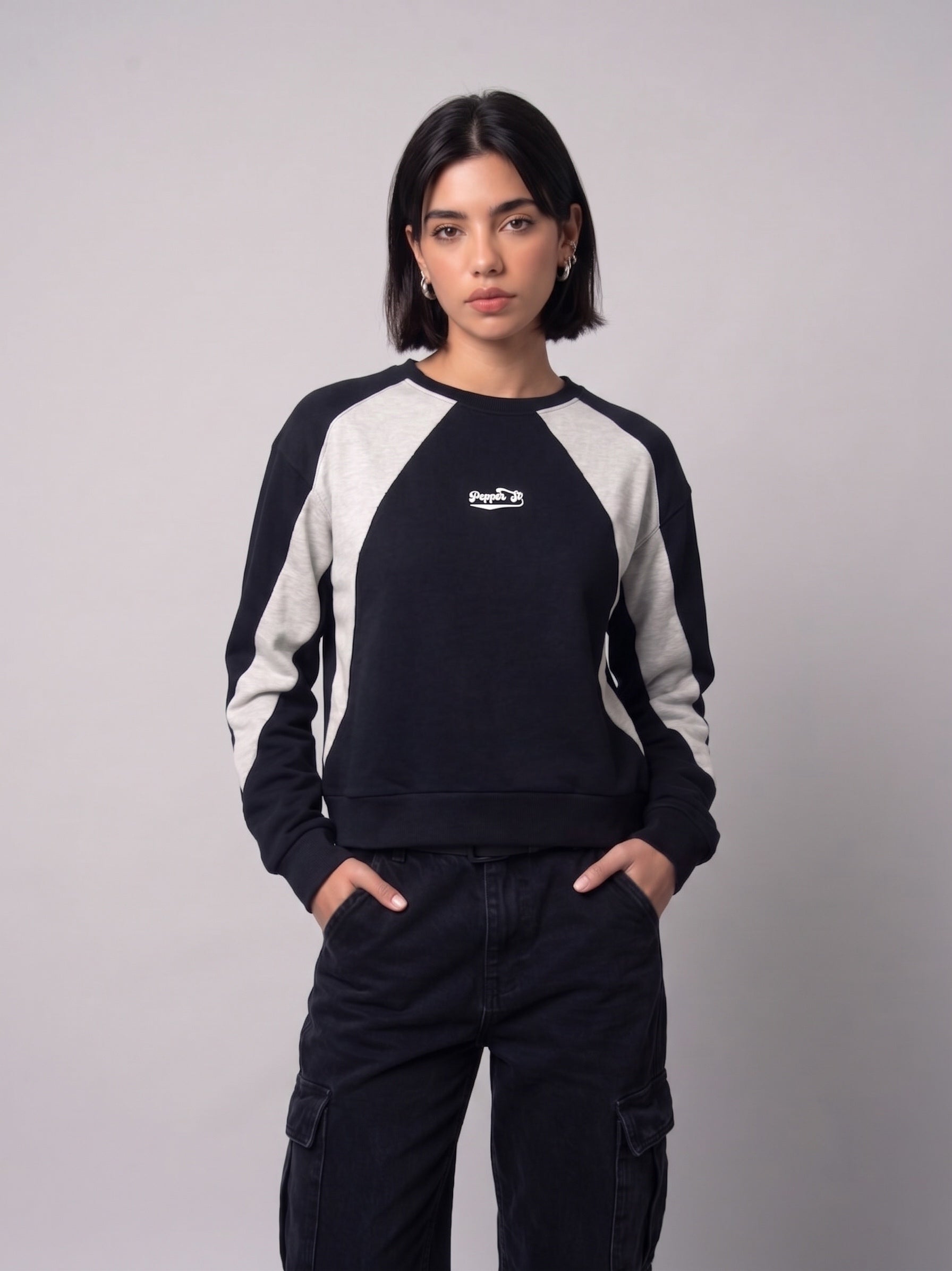 Contour Contrast Sweatshirt