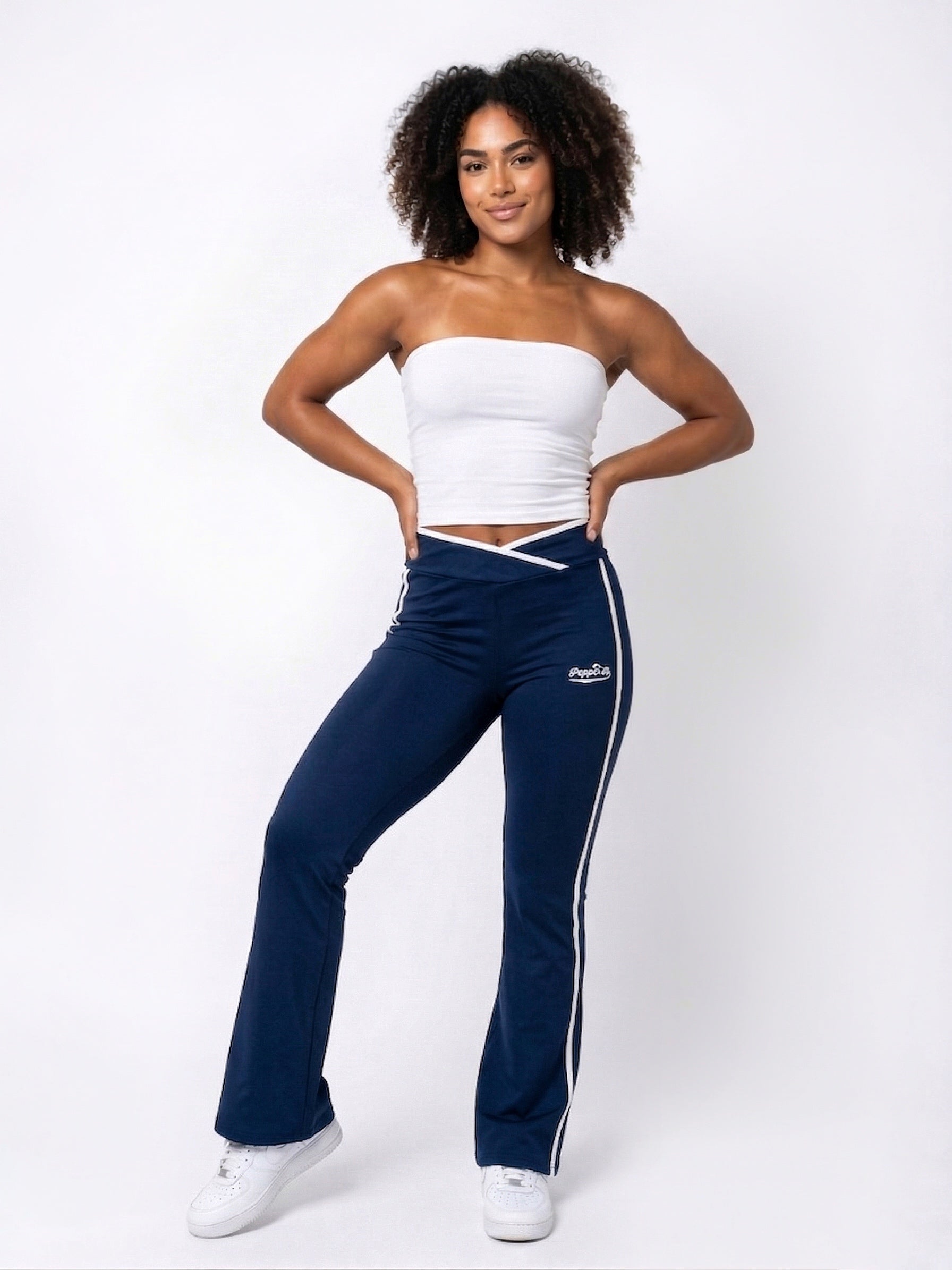 Piped Up Flex Flared Legging