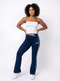 Piped Up Flex Flared Legging