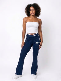 Piped Up Flex Flared Legging