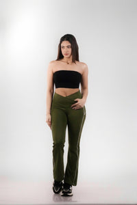 Piped Up Flared Legging