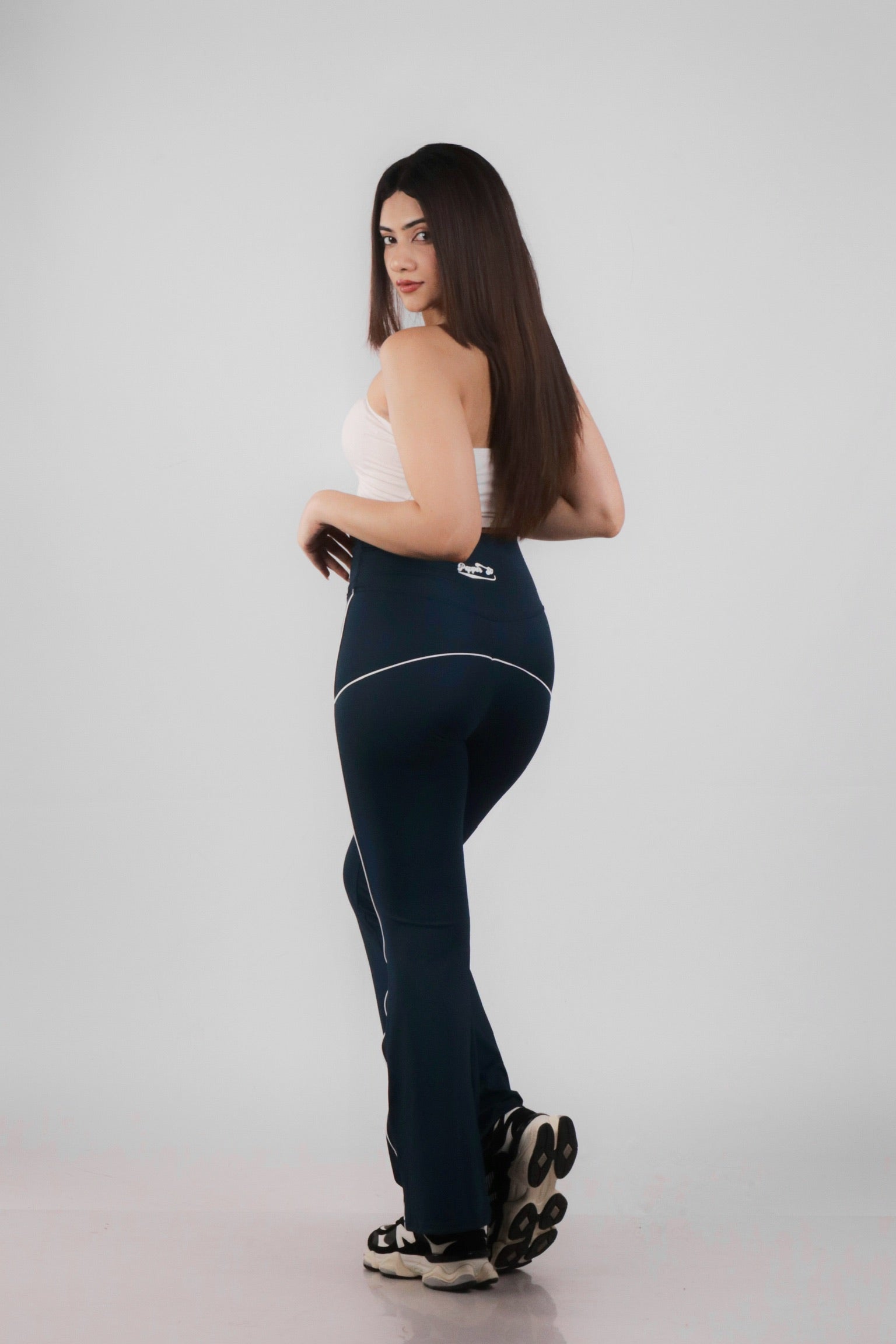 Piped Up Flared Legging