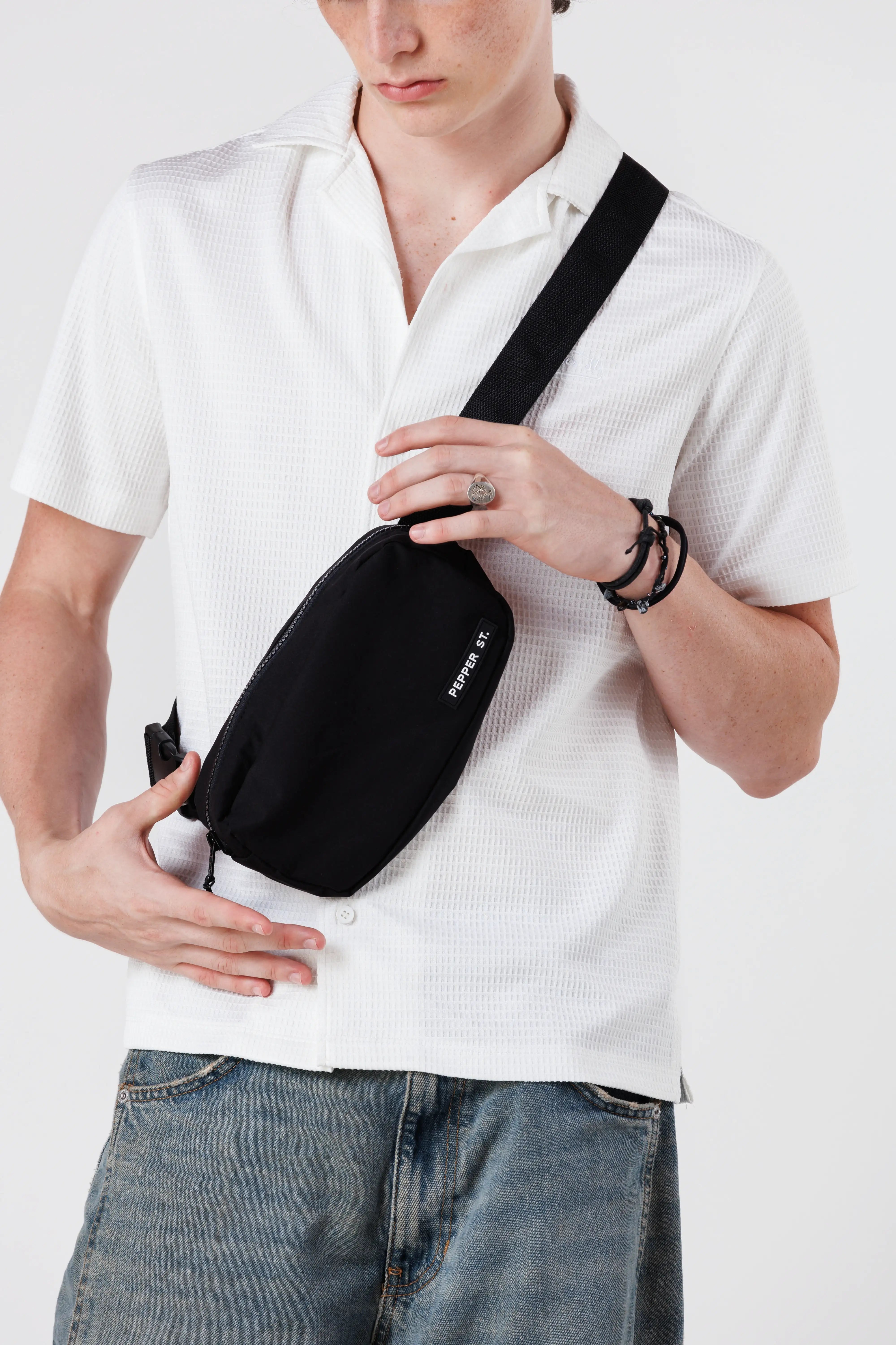 Aero Pouch